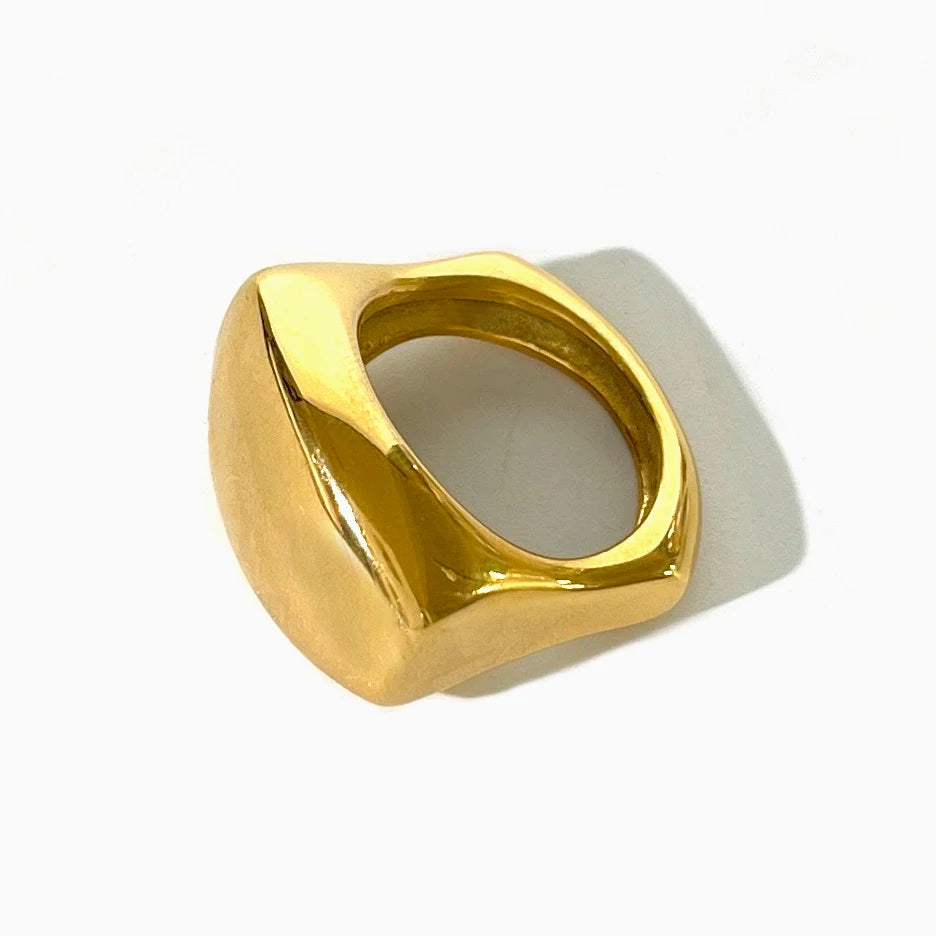 The Sculpted Dome Ring