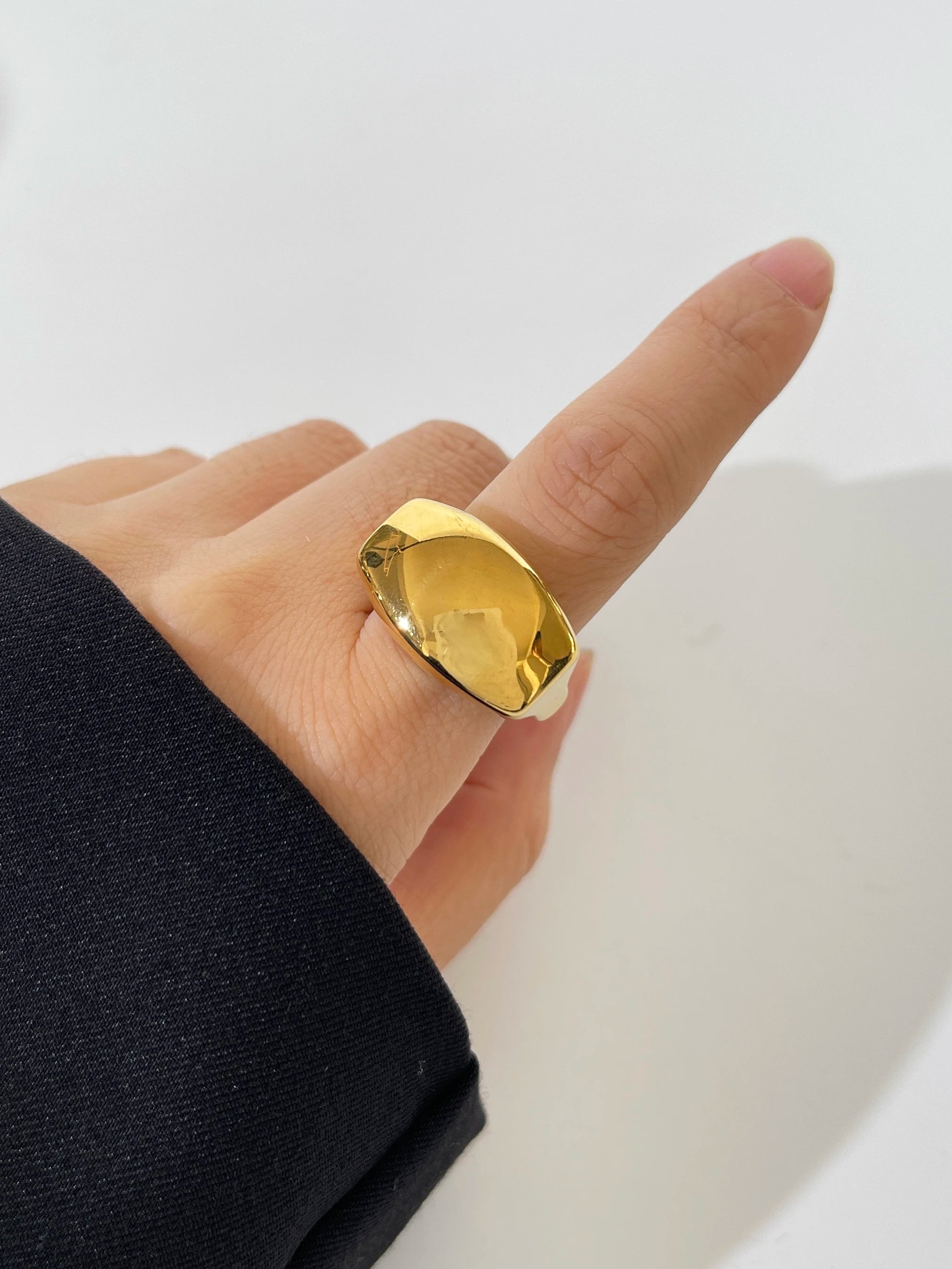 The Sculpted Dome Ring
